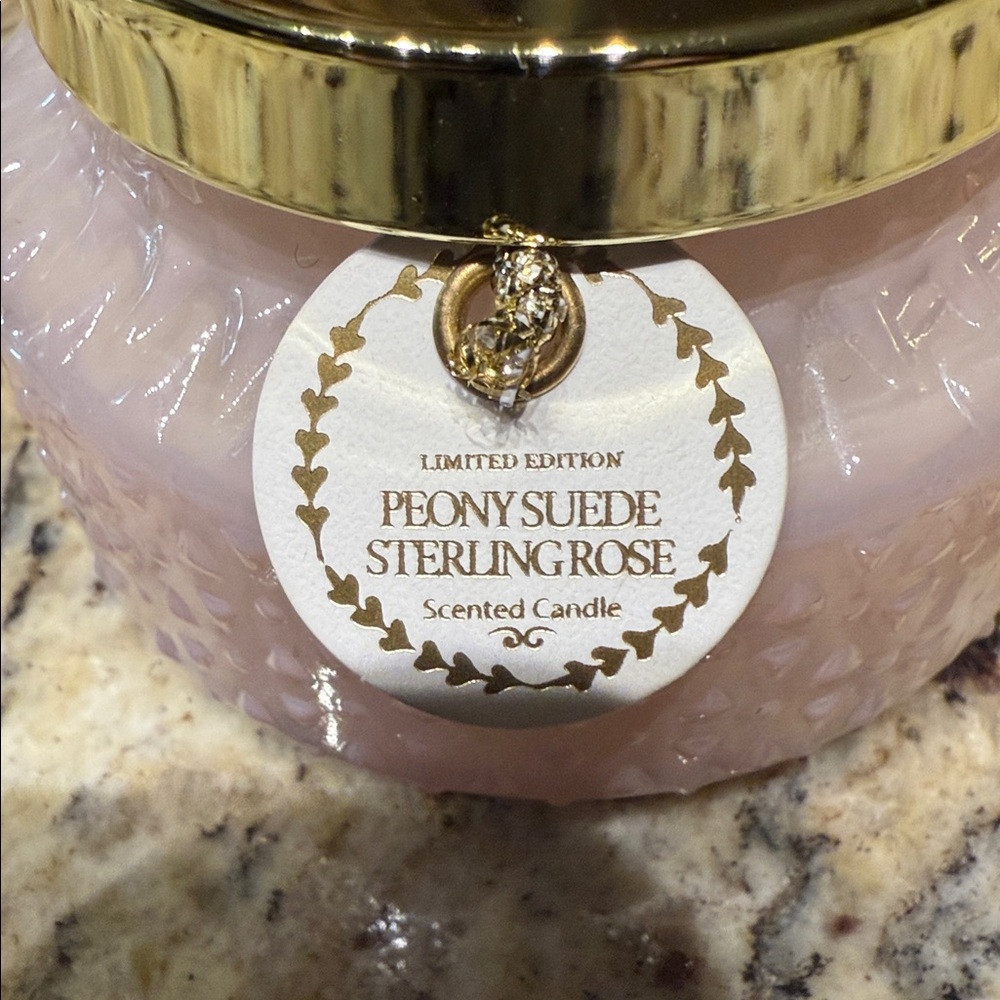 Peony Suede Sterling Rose Scented Candle with Gold Lid—BRAND NEW, NEVER USED! - Picture 3 of 8